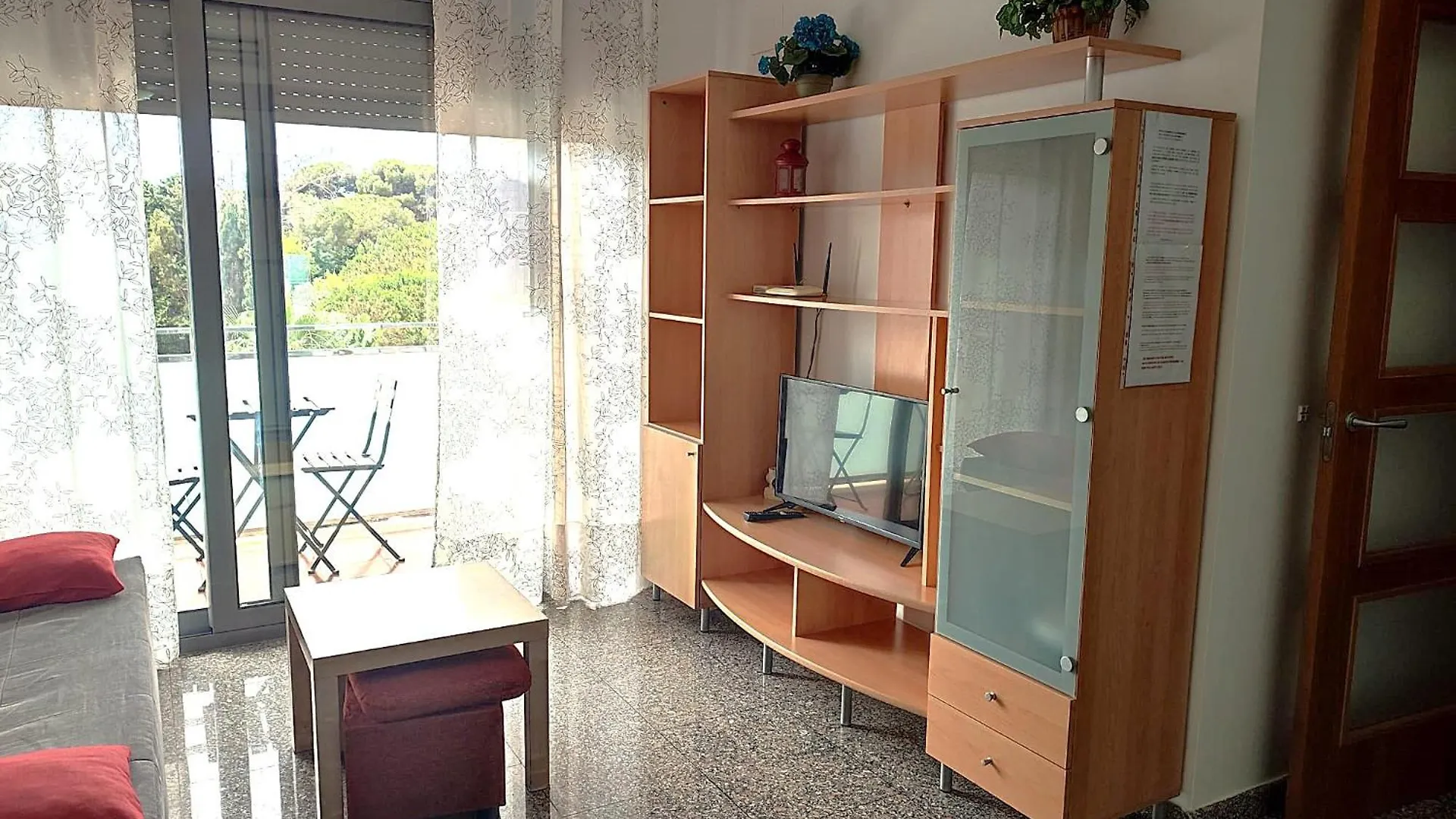 Apartament Mar Con Parking A 100M Playa Fenals Льорет-де-Мар Апартаменты